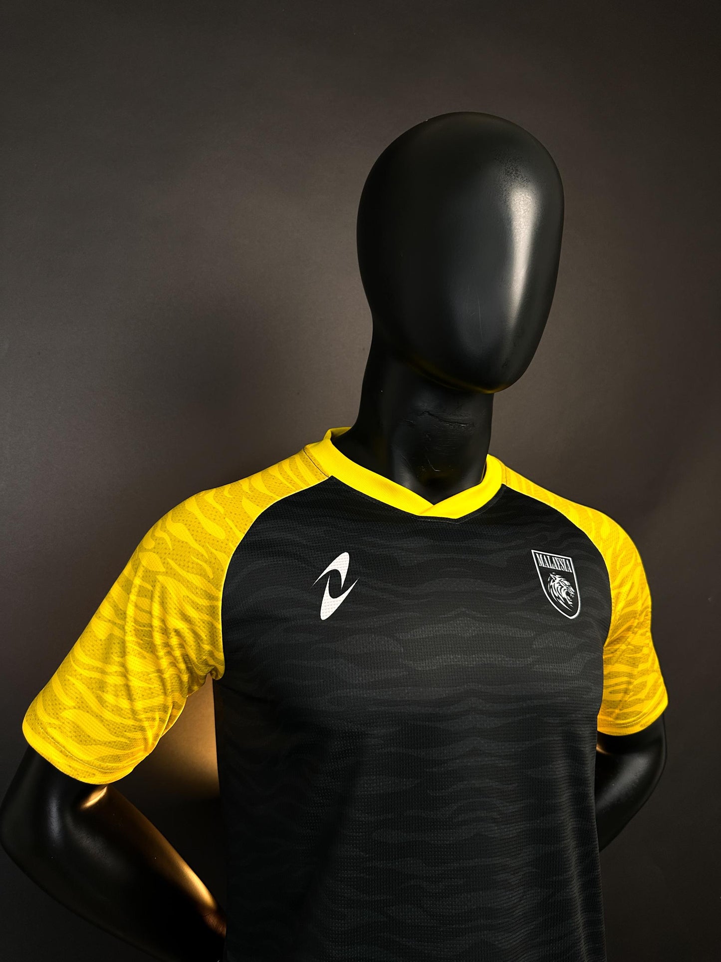 Predator Edition - Yellow