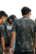 Ultra Crew-ni